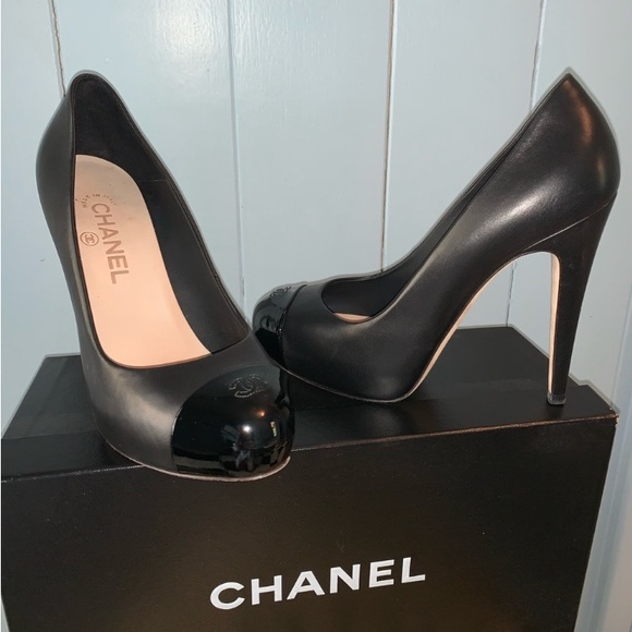 CHANEL PLATFORM PUMPS - Picture 4 of 5